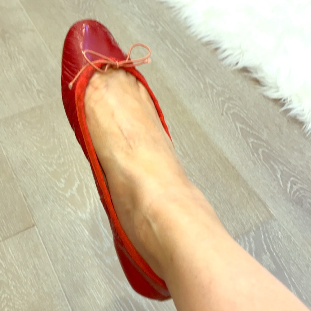 Flat comfy flats to walk